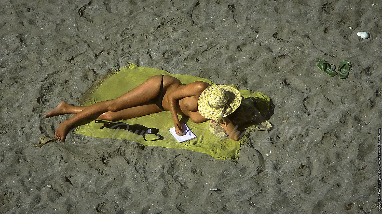 La femme au chapeau - Nerja - 2005
