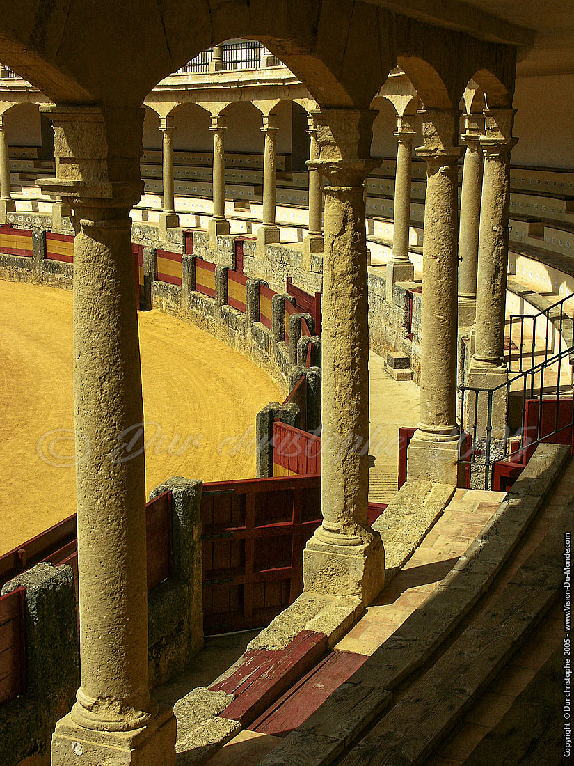 Les tribunes - Les arènes - Ronda  - 2005