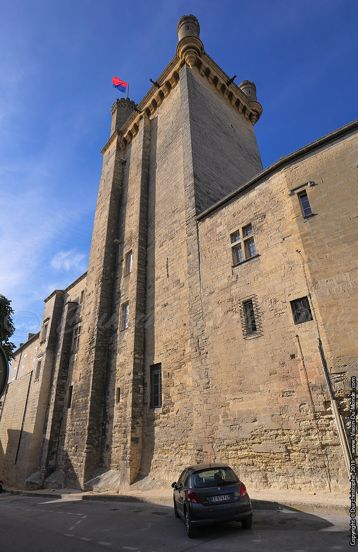 Uzès